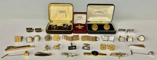 Jewellery and Masonic interest - a collection of gold metal and silver metal gentlemen’s cufflinks