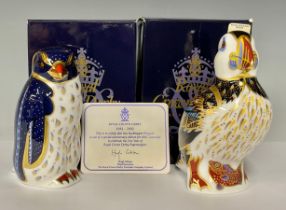 A Royal Crown Derby paperweight, Rockhopper Penguin, 21st year anniversary edition with special