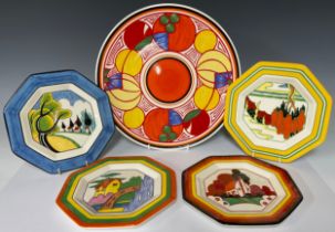 A Wedgwood Clarice Cliff Bizarre reproduction charger, 31cm diameter; a set of four Wedgwood Clarice