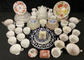 A Royal Crown Derby Chatsworth part tea service; a set of seven Royal Crown Derby Indian Summer