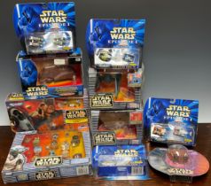 Toys & Juvenalia, Sci-Fi Interest, Star Wars - a Galoob 67095 MicroMachines transforming action