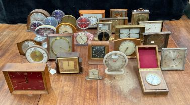 Clocks - Art Deco, mid-20th century and retro design mantel clocks (28)
