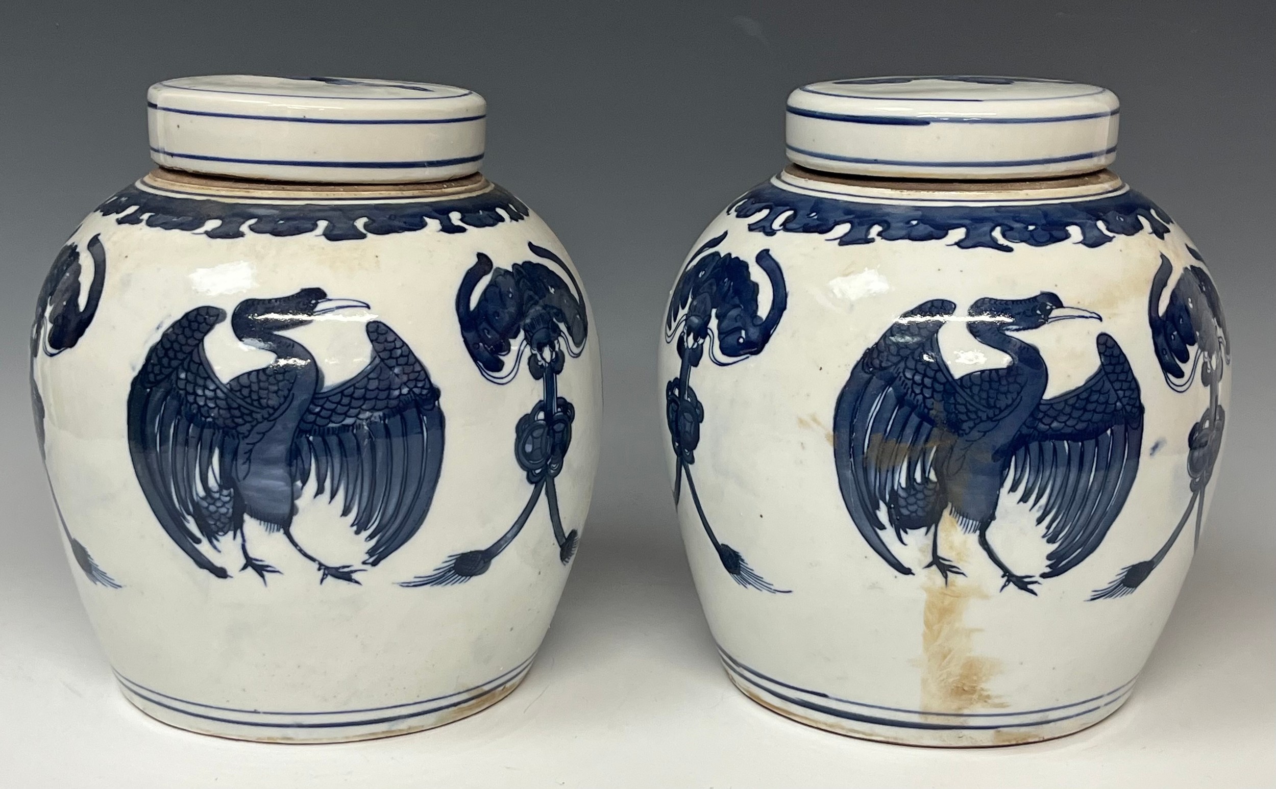 A pair of contemporary Chinese Export ware blue and white ginger jars and covers, each decorated - Image 2 of 3