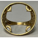 A 9ct gold ring to mount a sovereign, size S/T, marked 375, 4.2g