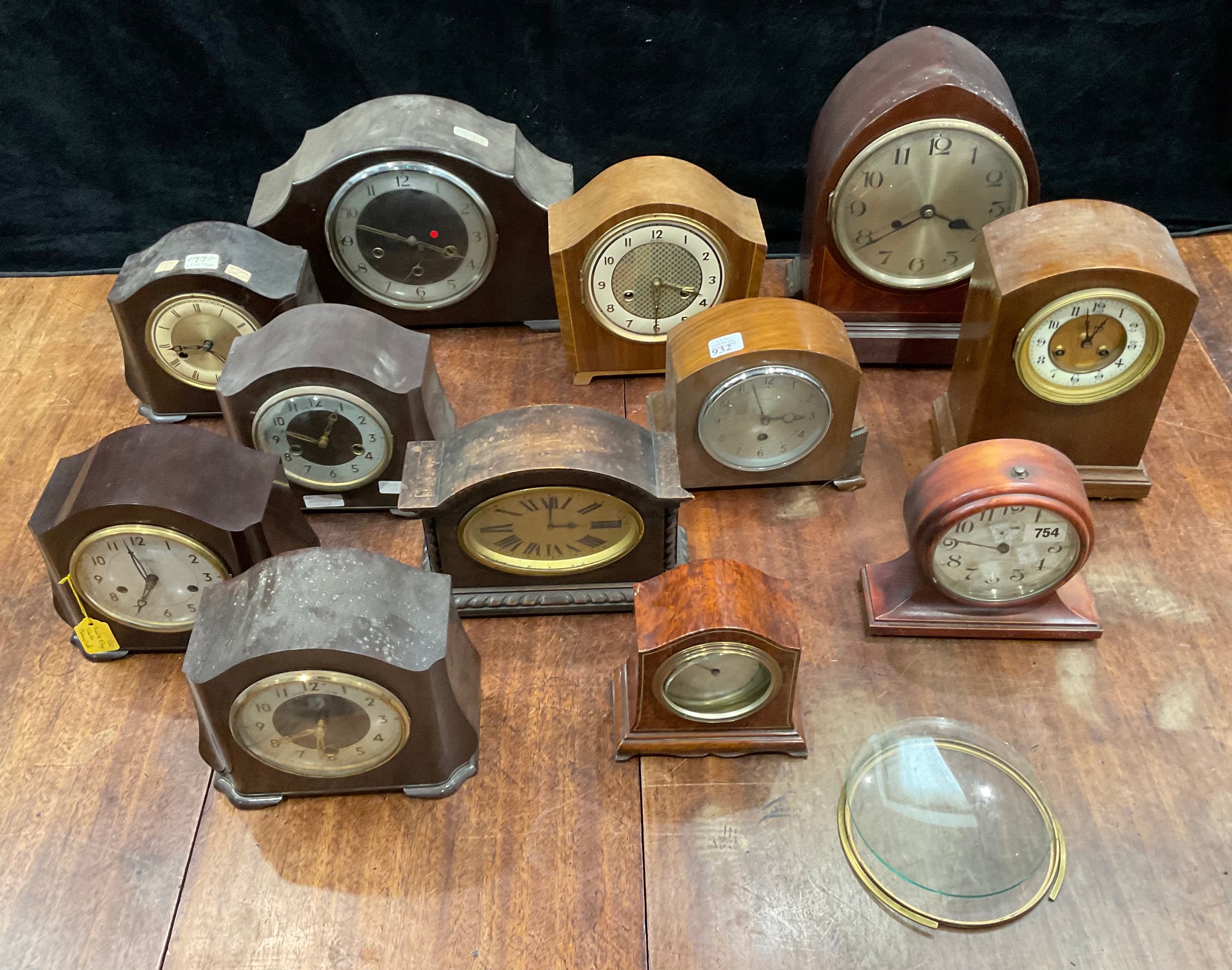 Clocks - early and mid 20th century mantel clocks, Bakelite, burr walnut, etc, various makers, - Image 2 of 2