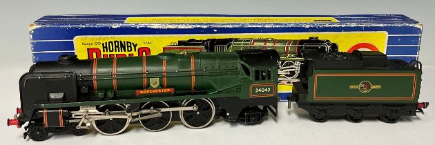Toys & Juvenalia, Trains, OO Gauge - Hornby Dublo 3235 4-6-2 SR West Country locomotive "Dorchester"