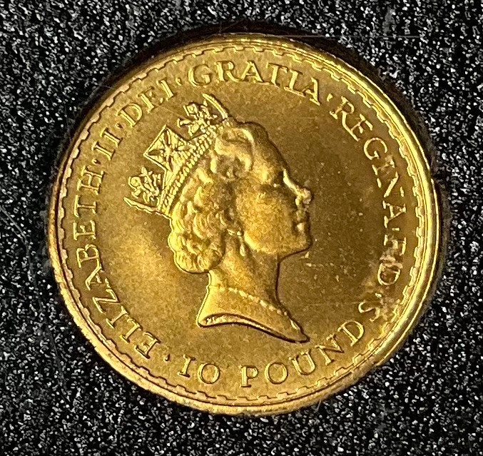 An Elizabeth II gold 10 Pound coin, 1/10oz Fine Gold, struck by The Royal Mint, boxed - Image 2 of 3