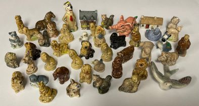 Toys & Juvenalia - a collection of 46 Wade animals, qty