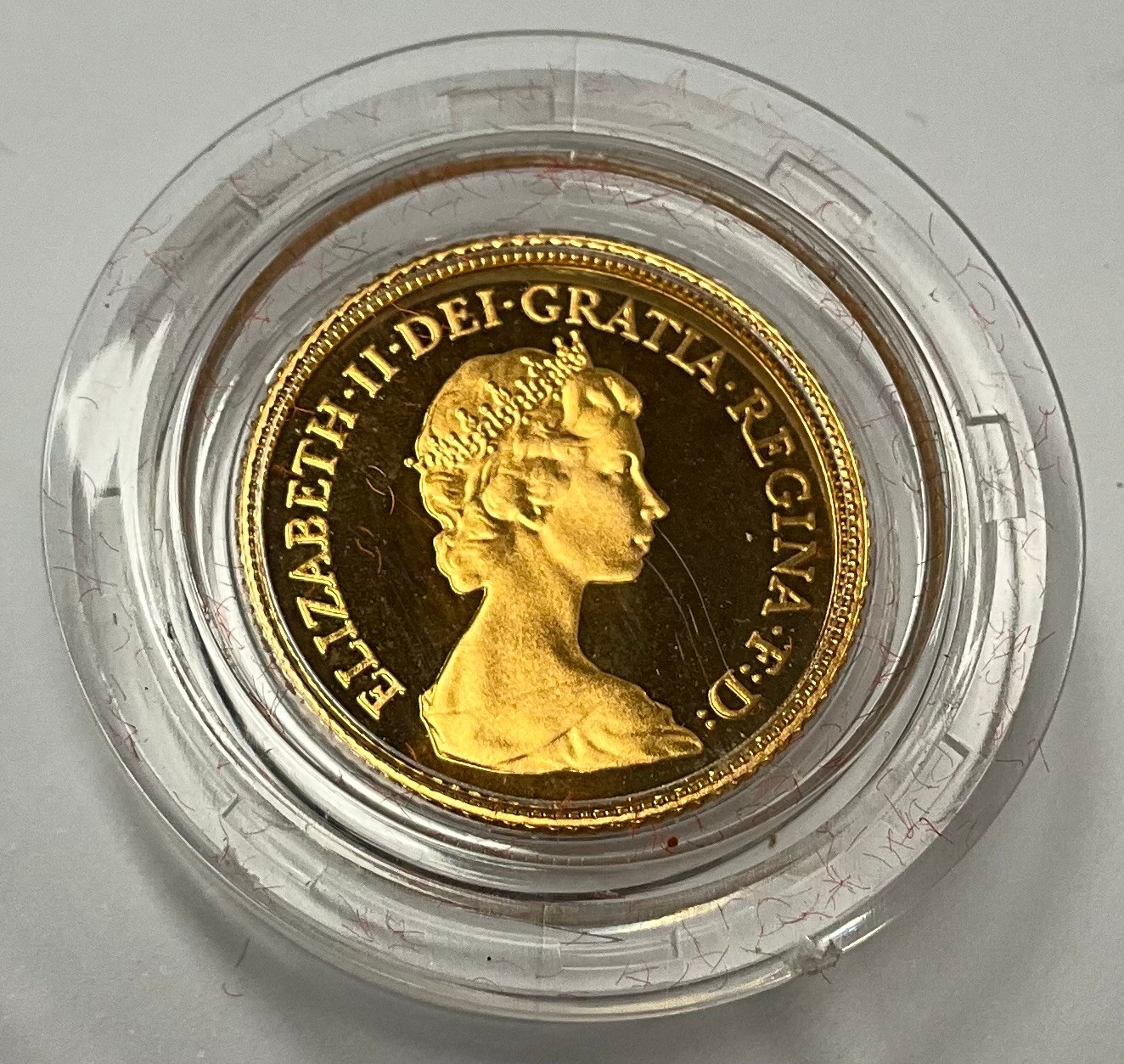 A Royal Mint Elizabeth II gold proof half sovereign, capsulated, boxed - Image 2 of 2