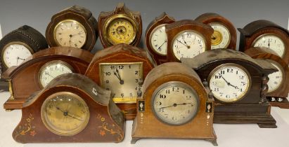 Clocks - Edwardian and early 20th century, including mahogany and marquetry, Art Deco, etc (12)