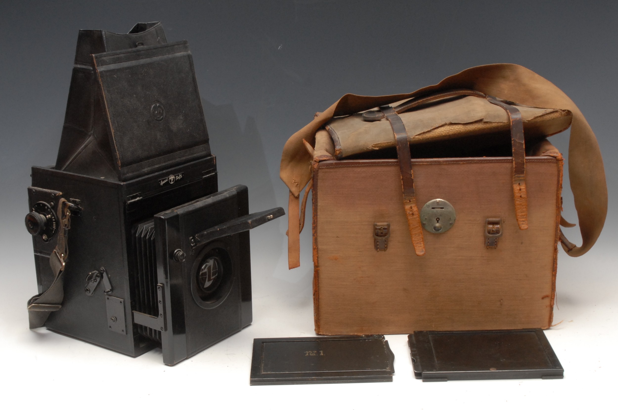 Photography - A Thornton-Pickard Special Ruby Reflex single lens reflex plate camera, Cooke