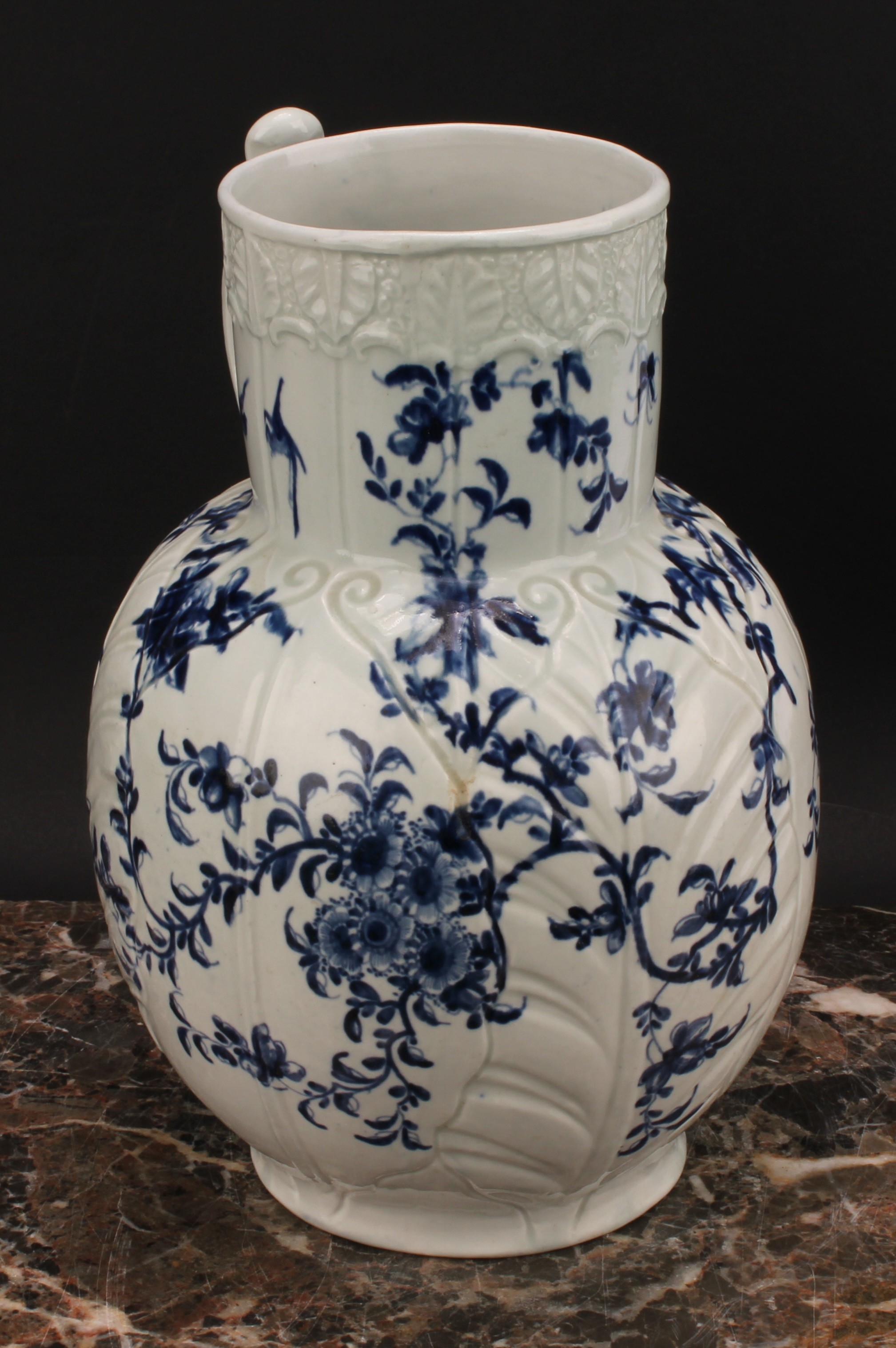 A Worcester Cabbage Leaf Jug Floral pattern Dutch jug, decorated in underglaze blue with scrolling - Image 3 of 4