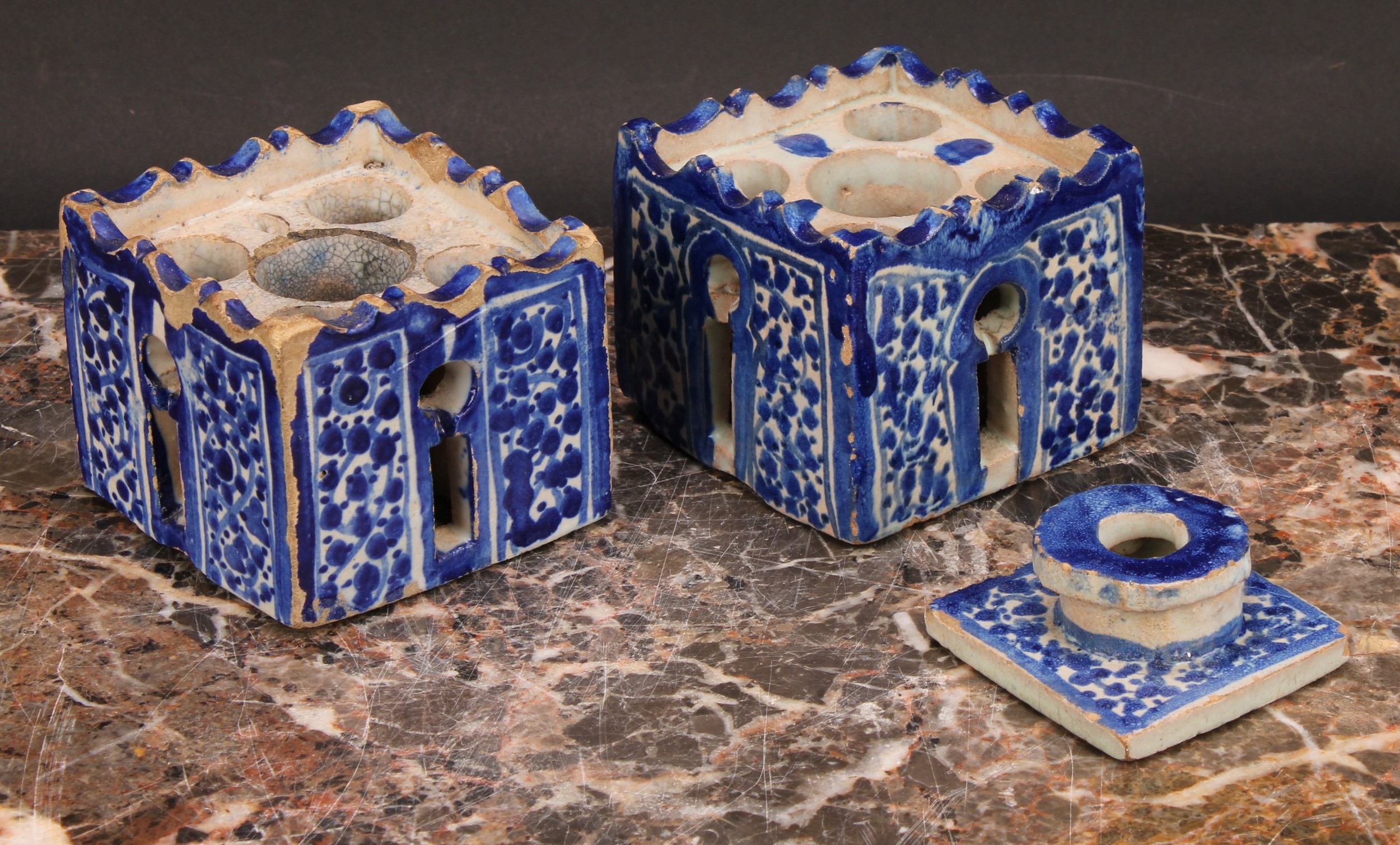 A 19th century Moroccan pottery inkwell and cover, in the form of a quba, painted in blue with - Image 4 of 5