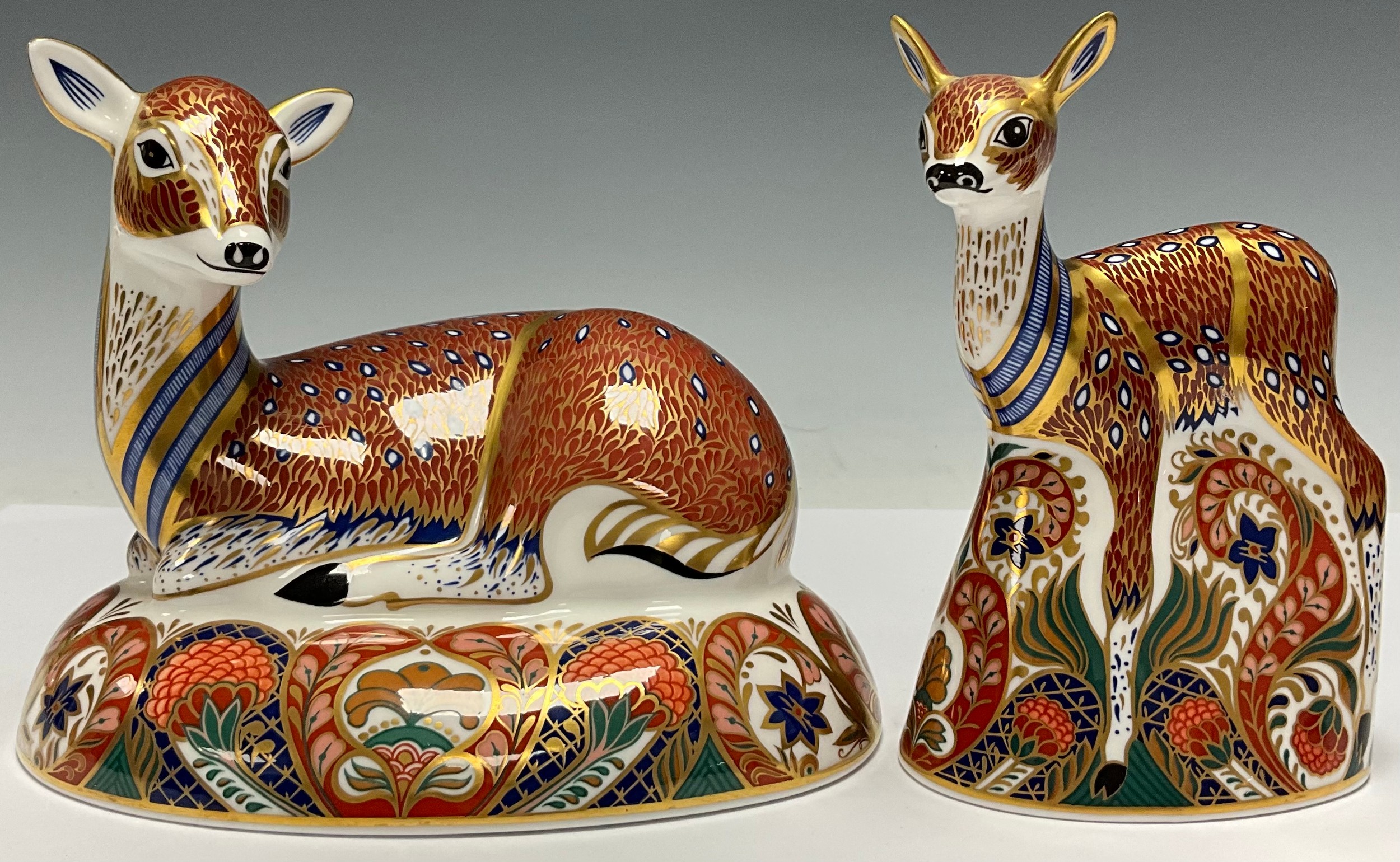 A pair of Royal Crown Derby paperweights, Roe Deer and Fawn, designed exclusively for the Royal