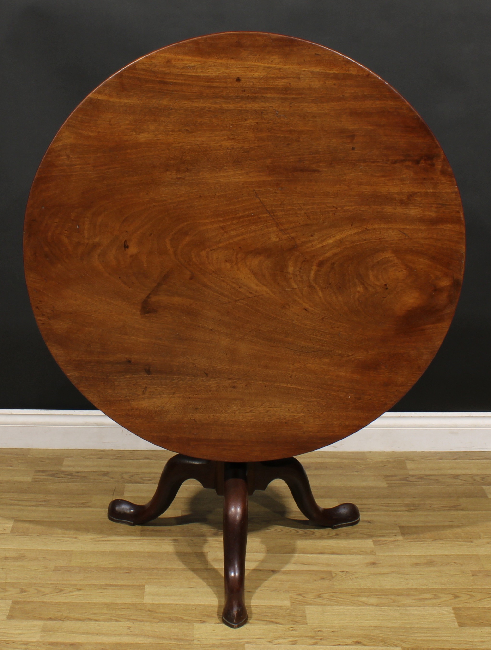 A George III mahogany birdcage tripod supper table, one-piece circular tilting top, baluster column, - Image 3 of 4