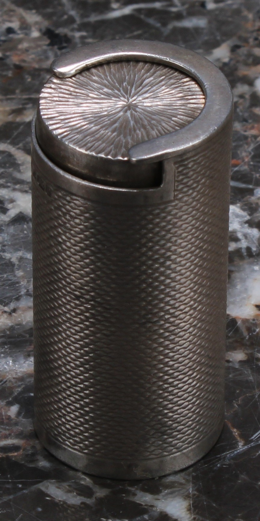 An Elizabeth II silver cylindrical coin or sovereign case, the engine turned tube with spring - Image 2 of 3
