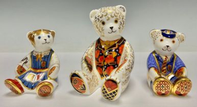 A Royal Crown Derby paperweight, Debonair Bear, an exclusive for the Royal Crown Derby Collectors