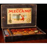 Model Engineering & Constructional Toys - a Meccano 'The New Meccano' engineering set No.3, produced