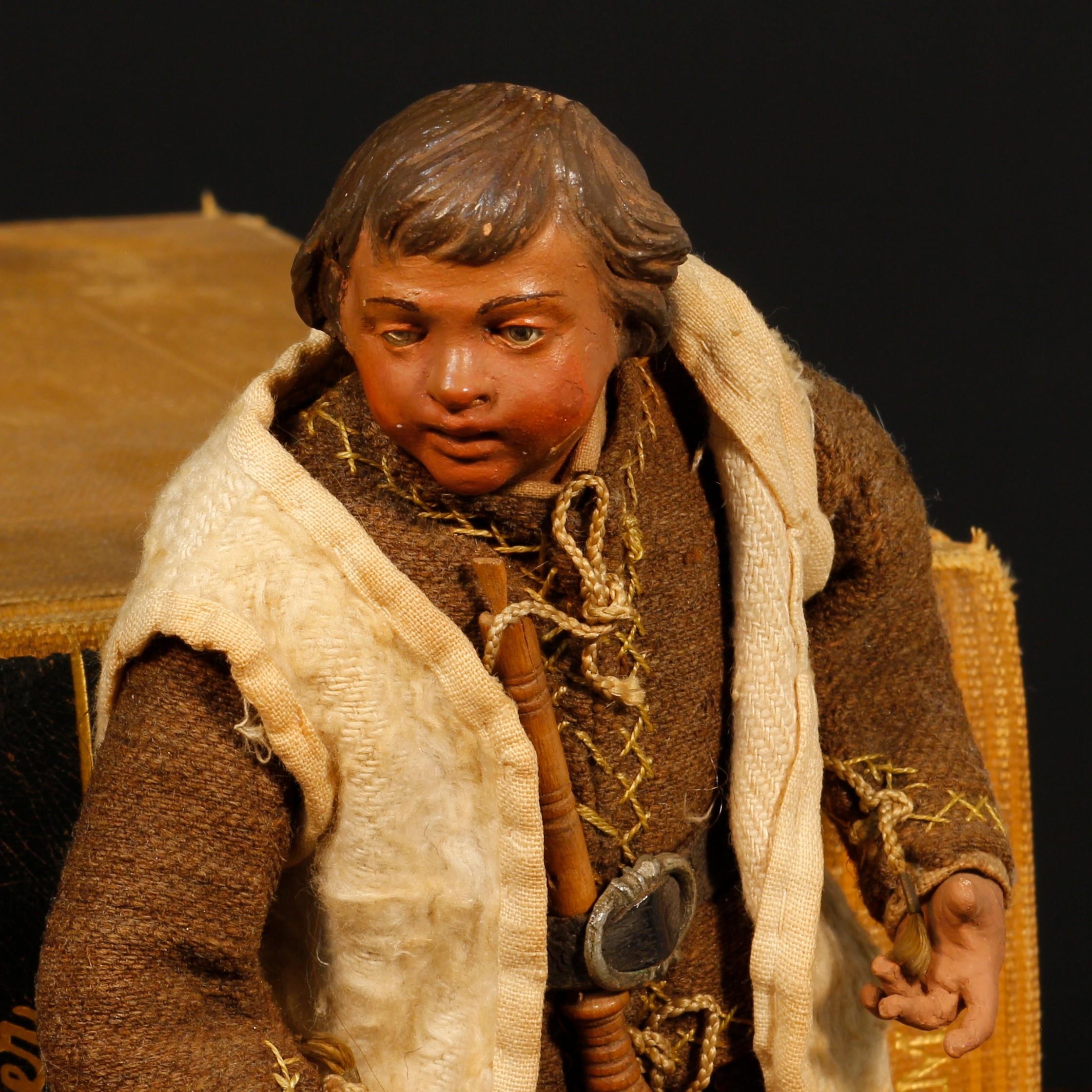 A 19th century Neapolitan creche figure, modelled as a male, the sculpted and painted head inset - Bild 2 aus 3