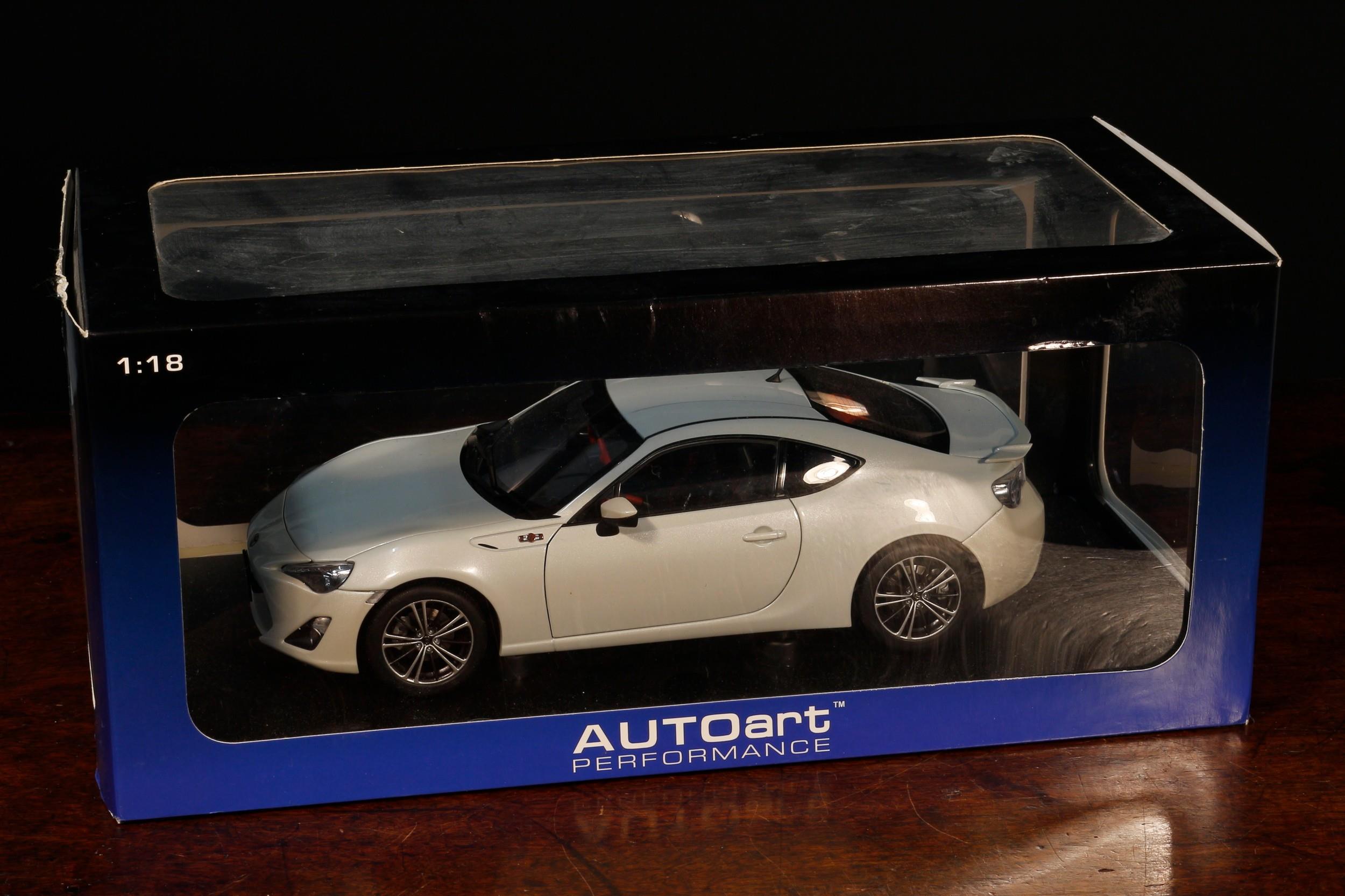 An Autoart Performance 1:18 scale 78773 Toyota 86 GT "Limited" (RHD) (White Pearl) model, boxed