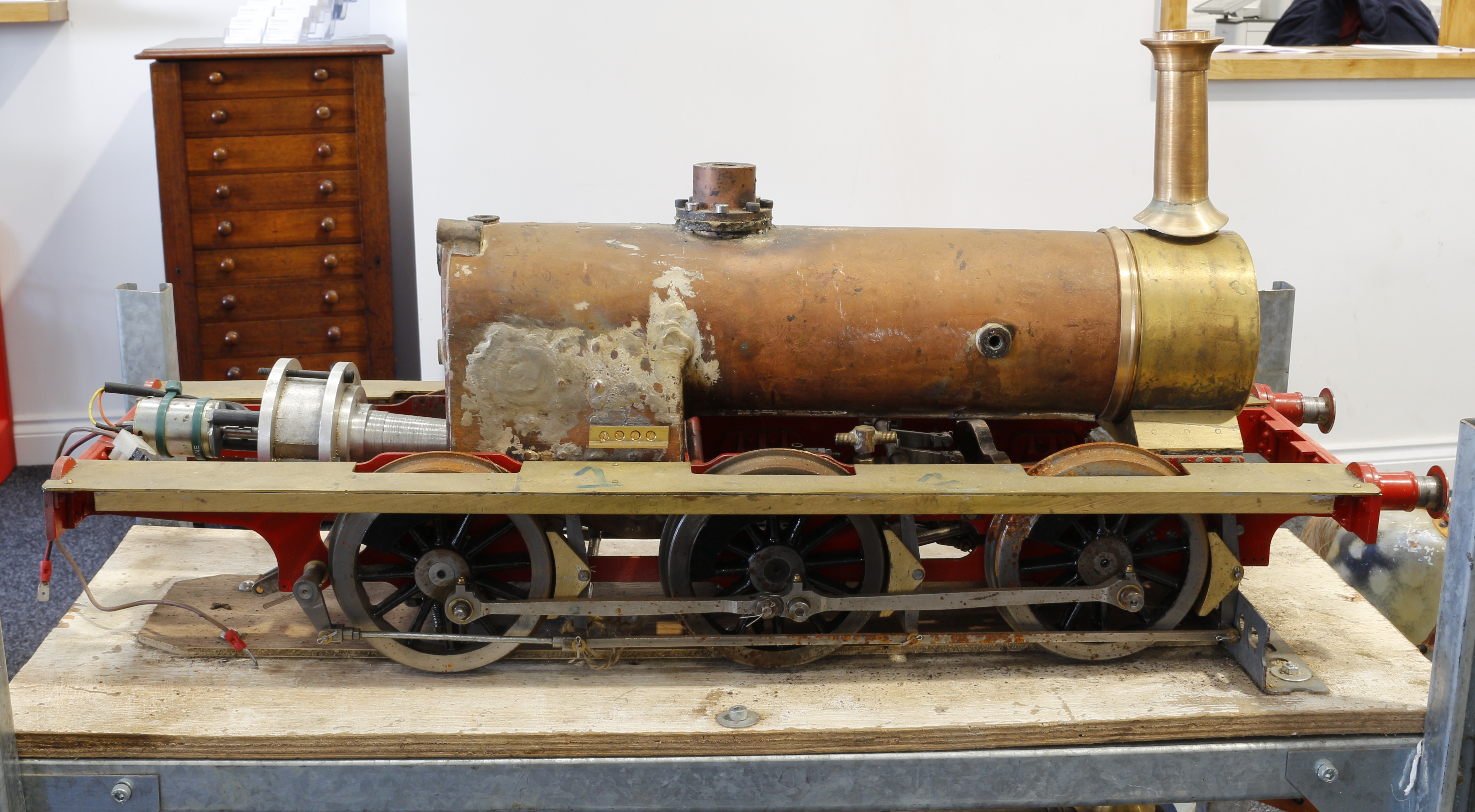 Live Steam and Model Engineering - a collection of three 5" gauge live-steam part built Terrier 0- - Image 2 of 4