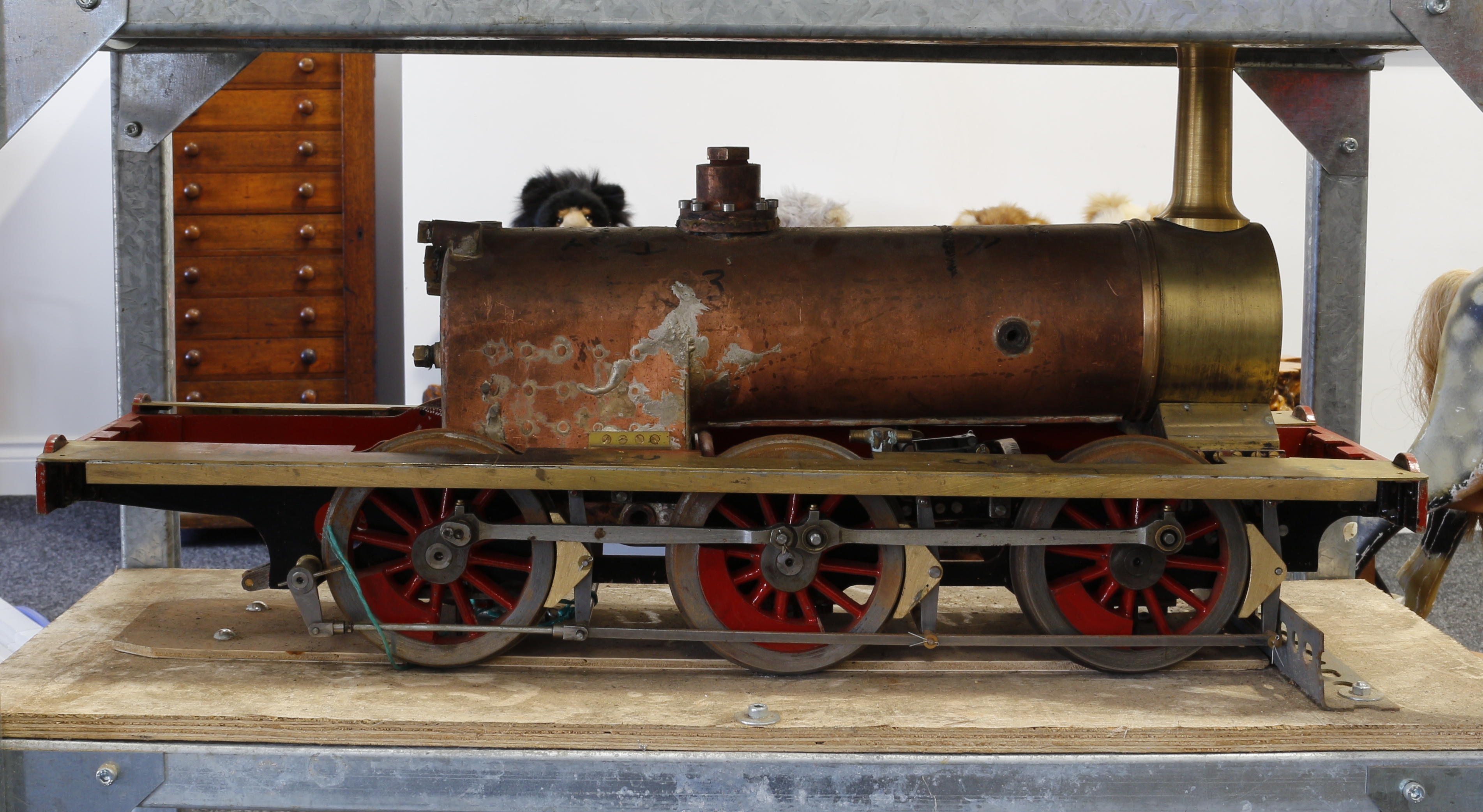 Live Steam and Model Engineering - a collection of three 5" gauge live-steam part built Terrier 0- - Image 3 of 4