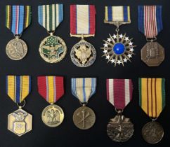 US Post War Medal Collection to include: US Vietnam Service Medal: Distinguished Service Order:
