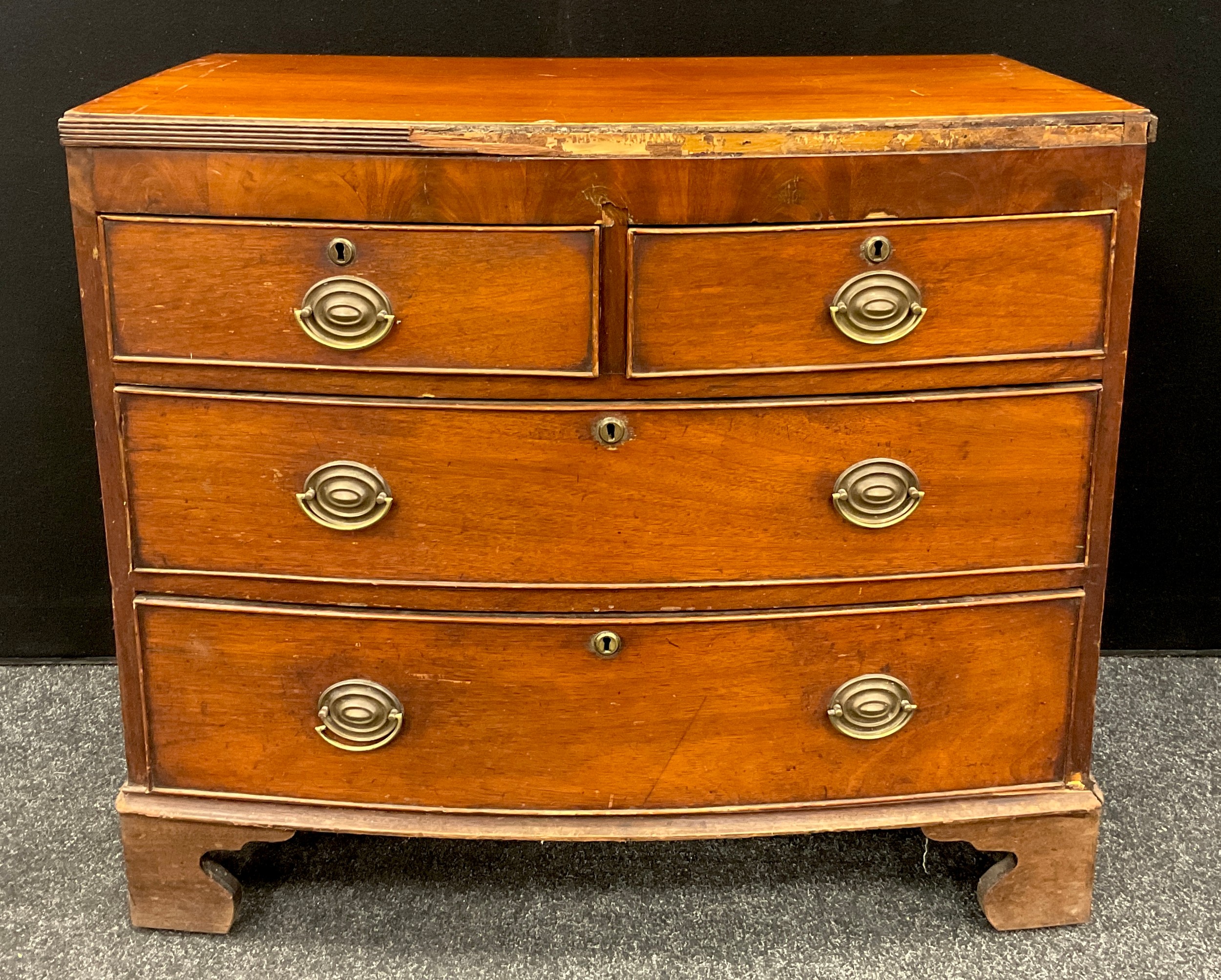 An early Victorian mahogany bow fronted chest, 80cm high, 92cm wide, c.1840 - Image 2 of 2