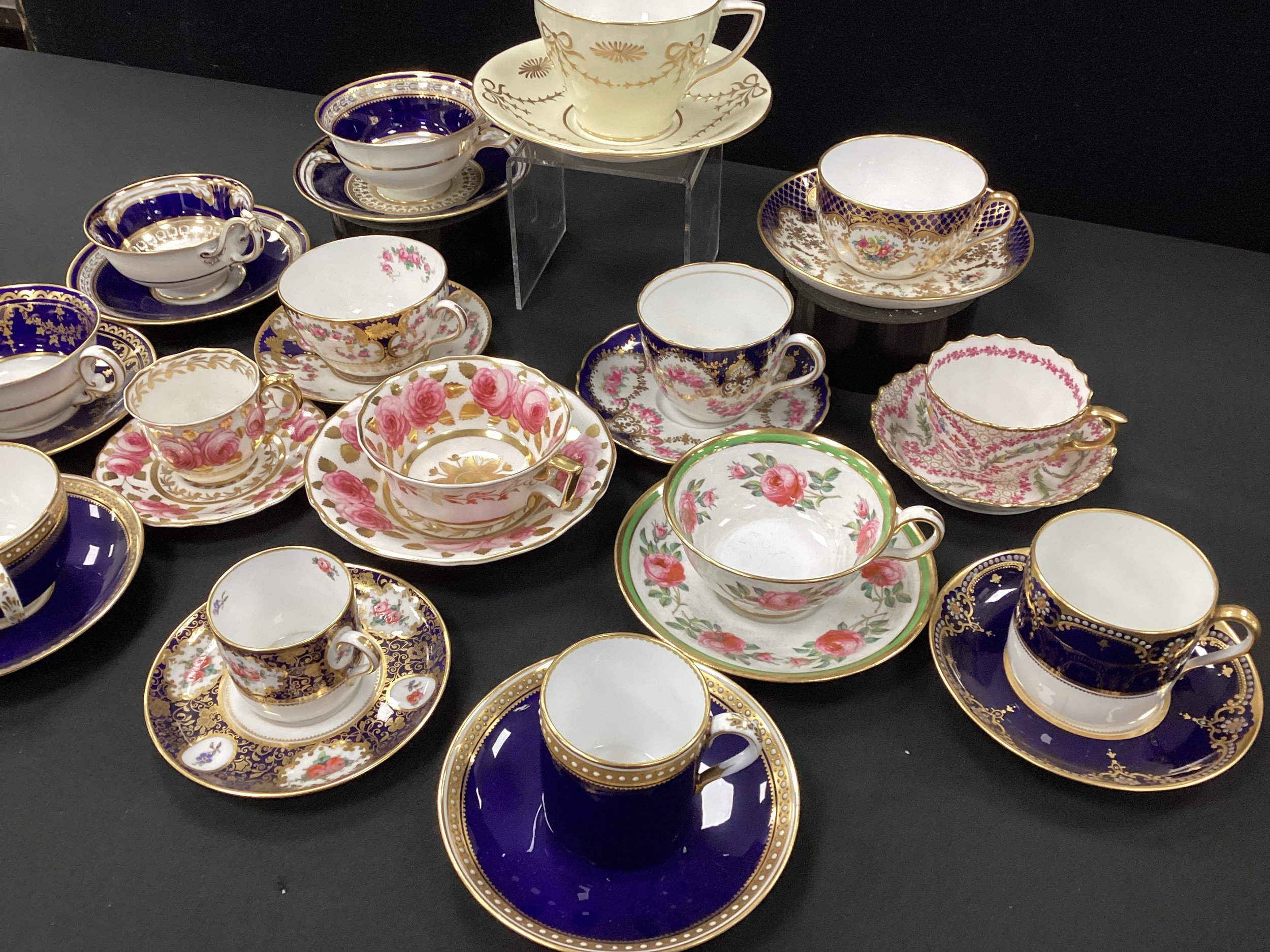 19th century/20th century tea cups and saucers including; T.Goode and Sons, Copeland Spode; etc (15) - Image 2 of 3