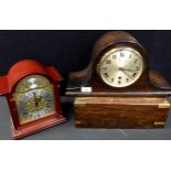 A modern Franz Hermle mahogany cased mantel clock, gilt dial, eight day movement, 24.5cm high; oak
