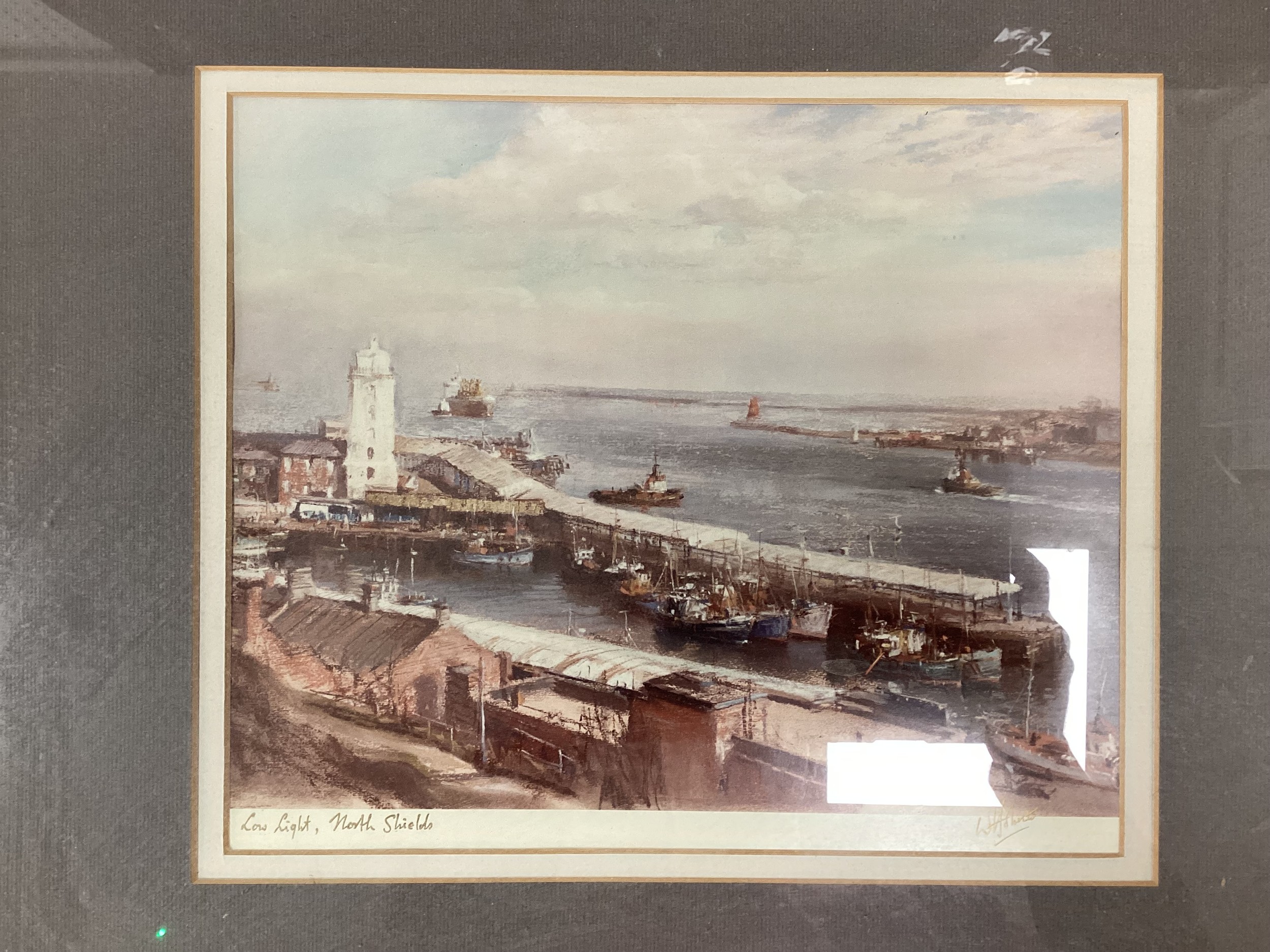 Walter Homes prints, ‘Newcastle Upon Tyne’, ’North Shields Fish Quay', 'Low Light, North Shields', - Bild 2 aus 4