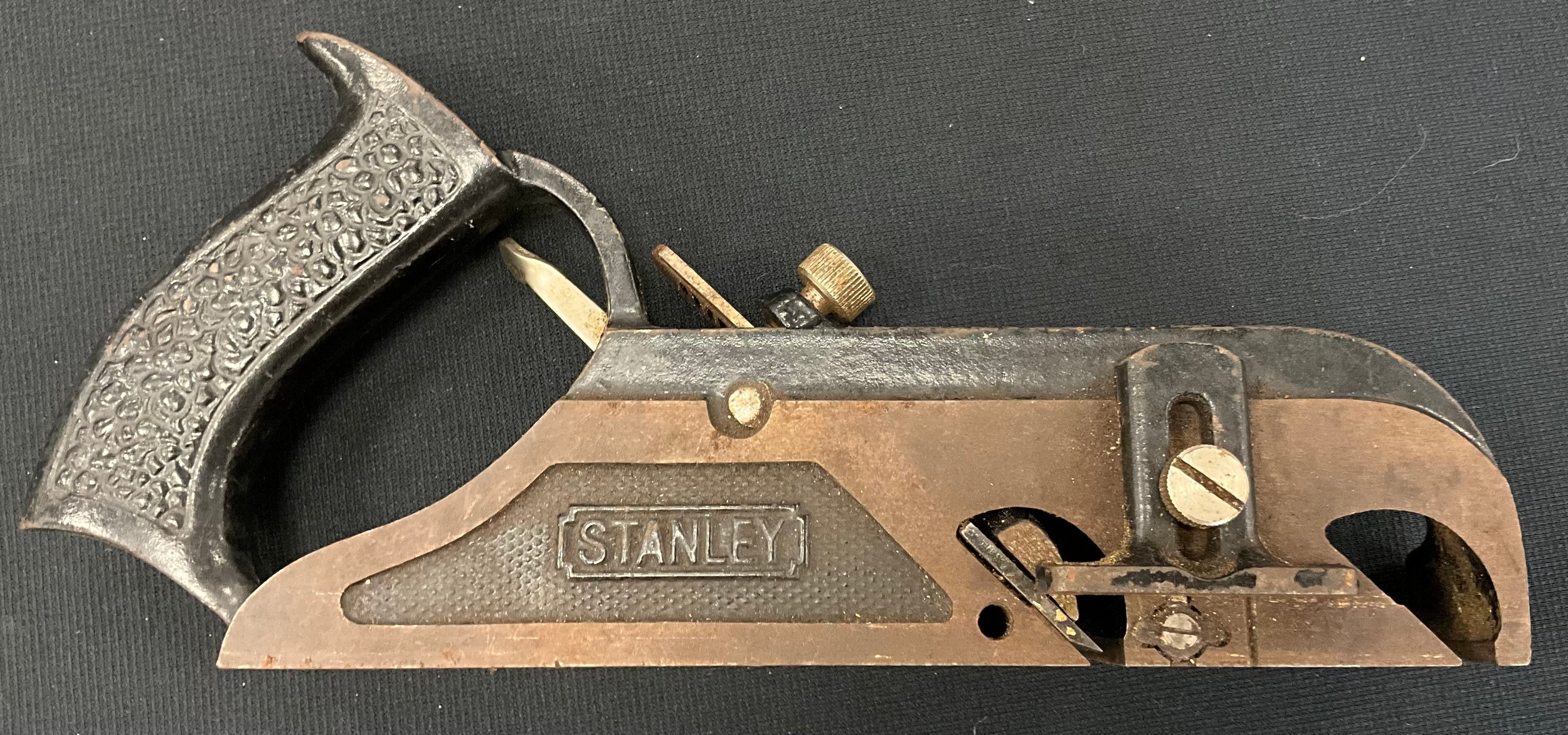 A large quantity of tools - Stanley number 78 bull-nose plane; spanner’s, wrenches, hammers, g- - Image 3 of 4