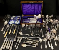 Silver plate - assorted silver plated flatware, part canteen, assorted patterns, inc grape scissors,