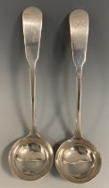 A pair of George III Scottish silver toddy ladles, Alex Cameron of Dundee, Edinburgh 1818, 1.