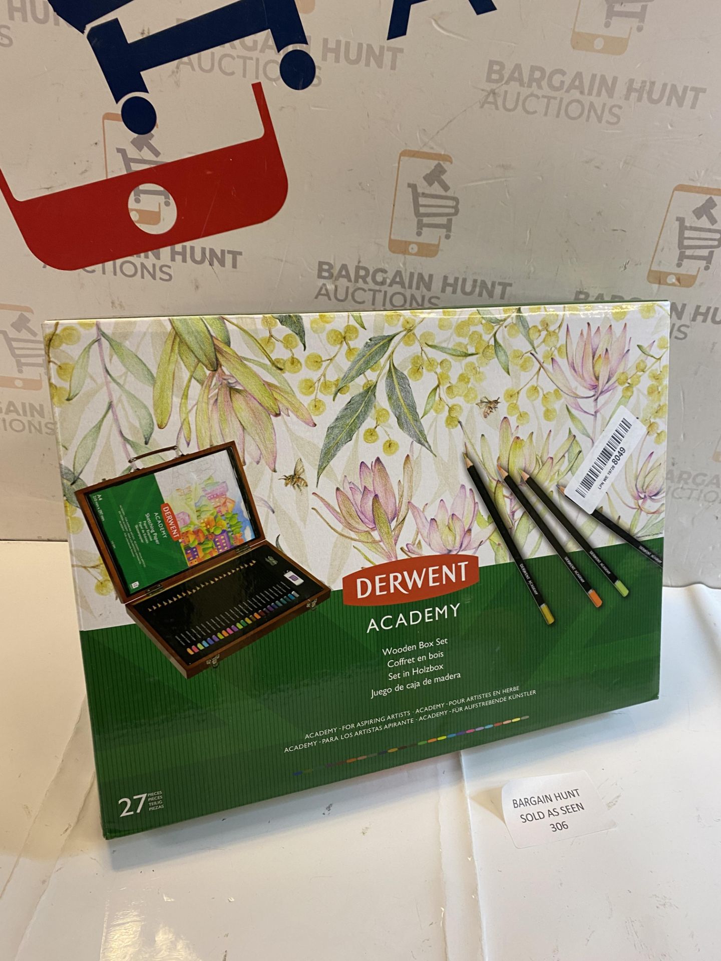 Derwent Academy Trend Colour Wooden Gift Box, 27 Piece Art Set with Colouring Pencils, Pastels & - Image 2 of 2