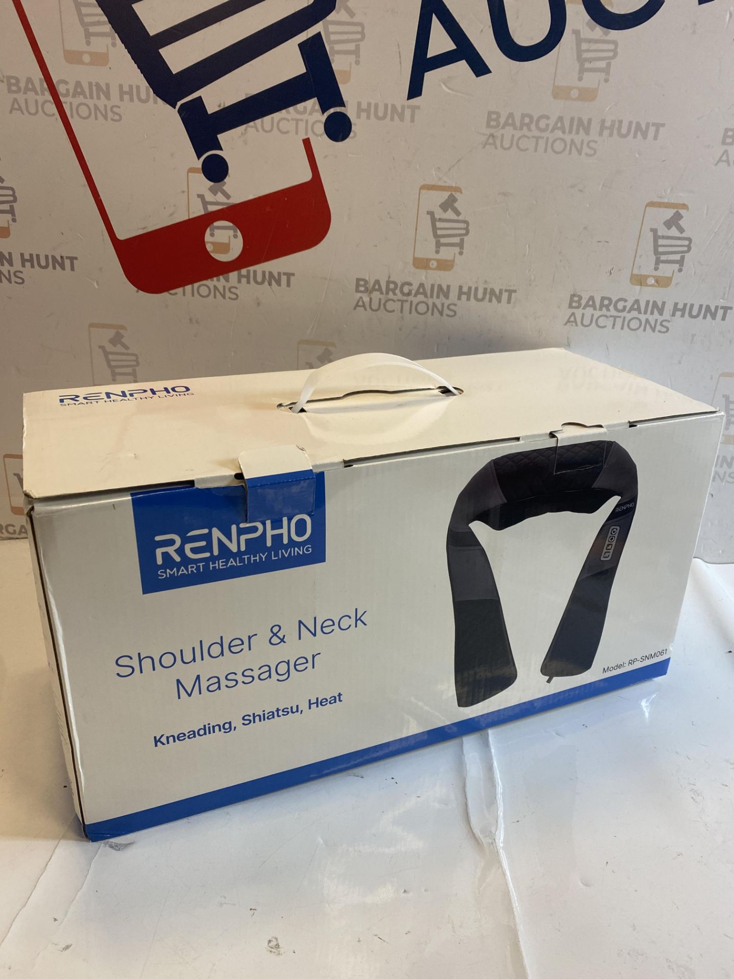 RRP £39.99 RENPHO Neck Massager with Adjustable Strap, Shiatsu Shoulder Massager with Heat, Deep - Image 2 of 2