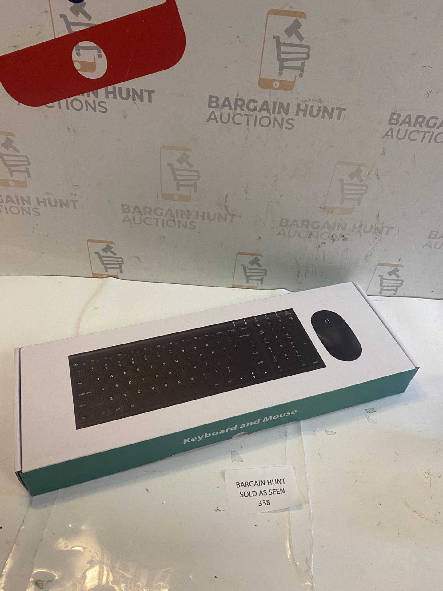 RRP £37.99 Seenda Wireless Rechargeable Keyboard and Mouse Combo, 2.4G USB Keyboard and Mouse Set - Image 2 of 2