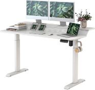 RRP £189 Fenge 2 Tiers Electric Standing Desk with USB Port,140×73.5 cm Height Adjustable Sit