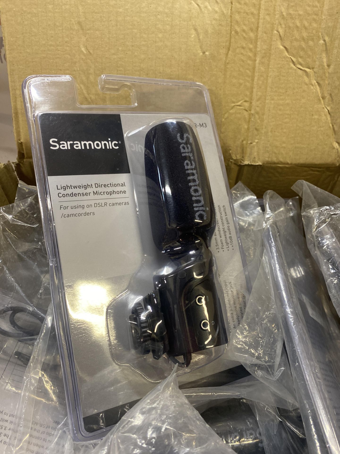 RRP £19.99 Video Microphone, Saramonic SR-M3 Mini Directional Shotgun Mic for Youtube and - Image 2 of 2