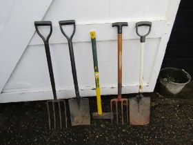 2 Shovels, 2 forks and an axe
