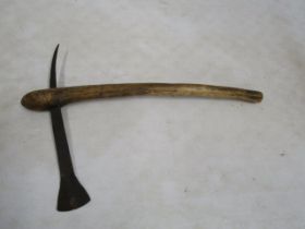 Zulu axe L53cm approx - please note we are unable to offer postage on this lot