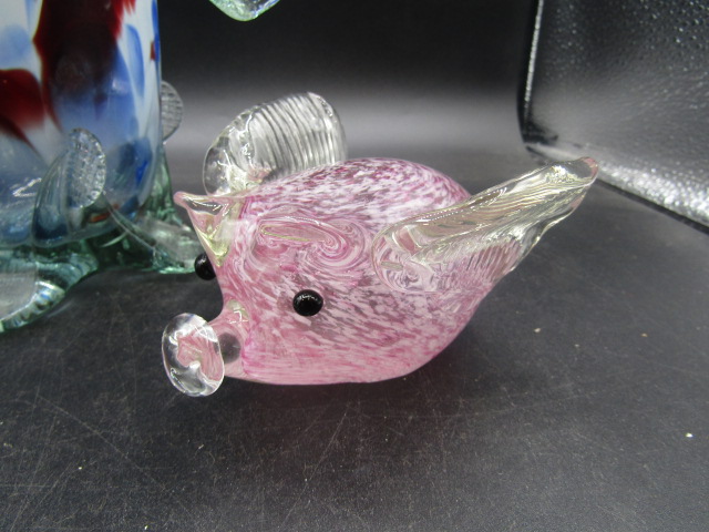 Multi coloured glass basket, glass pig and bird - Image 2 of 6