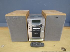 Philips compact HiFi with speakers and remote