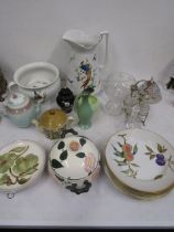 Various china inc Villeroy & Bach tureen, Denby plates etc etc