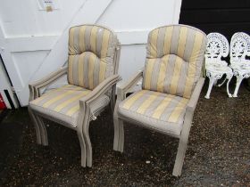 Set of 6 metal garden chairs with cushions