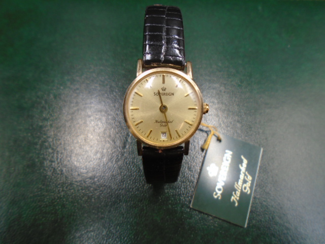 Sovereign 9ct gold hallmarked watch - model no.44226, black leather strap, new with tags, with a - Image 2 of 5