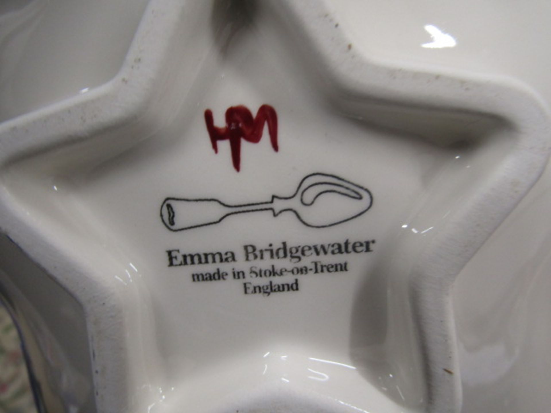 Emma Bridgewater star shaped dish, heavy crystal vase, quality cut glasses and various glassware - Image 3 of 3