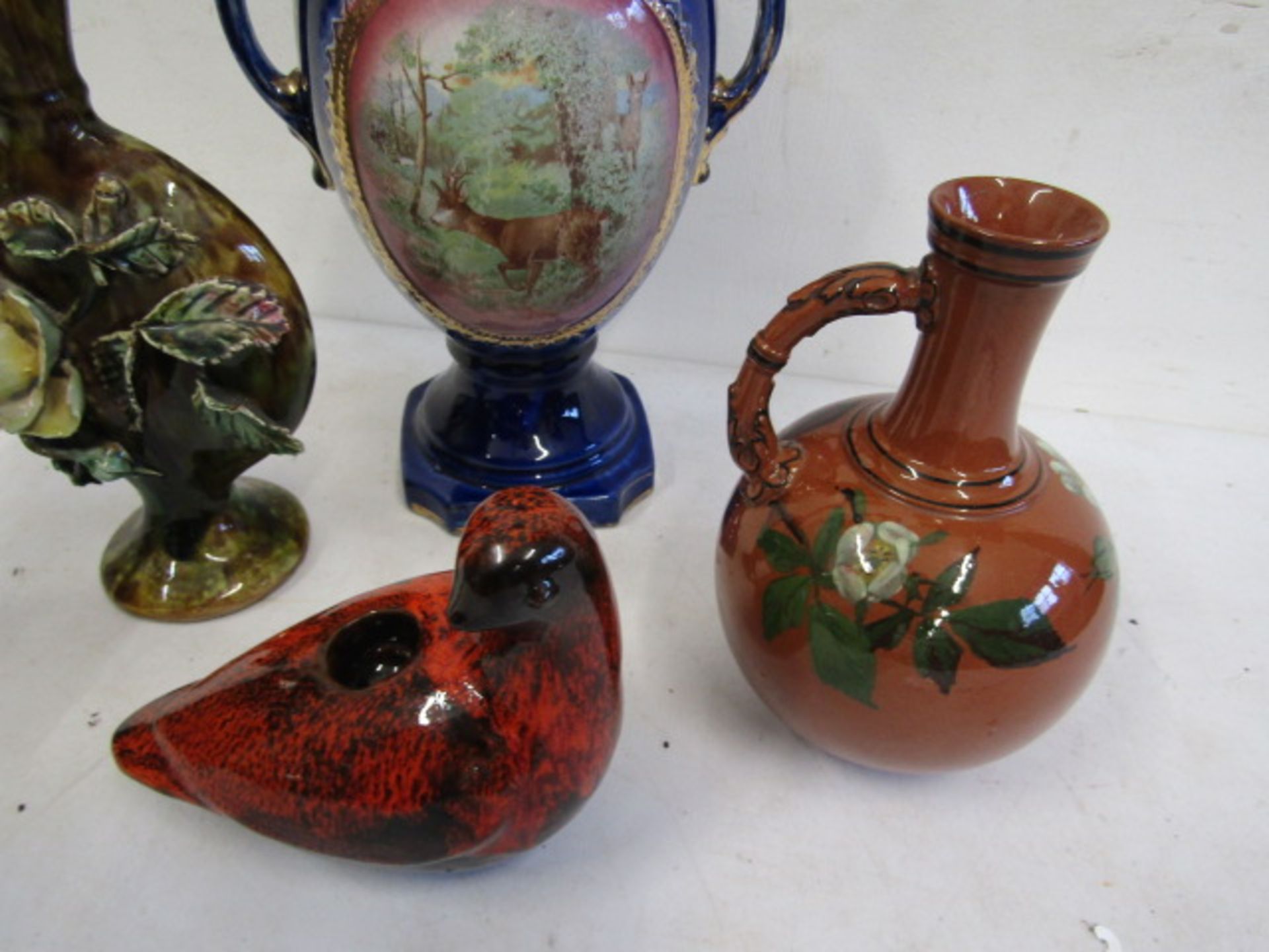 Pair vases, tall hand painted vase, red vase and a ceramic bird - Image 4 of 5
