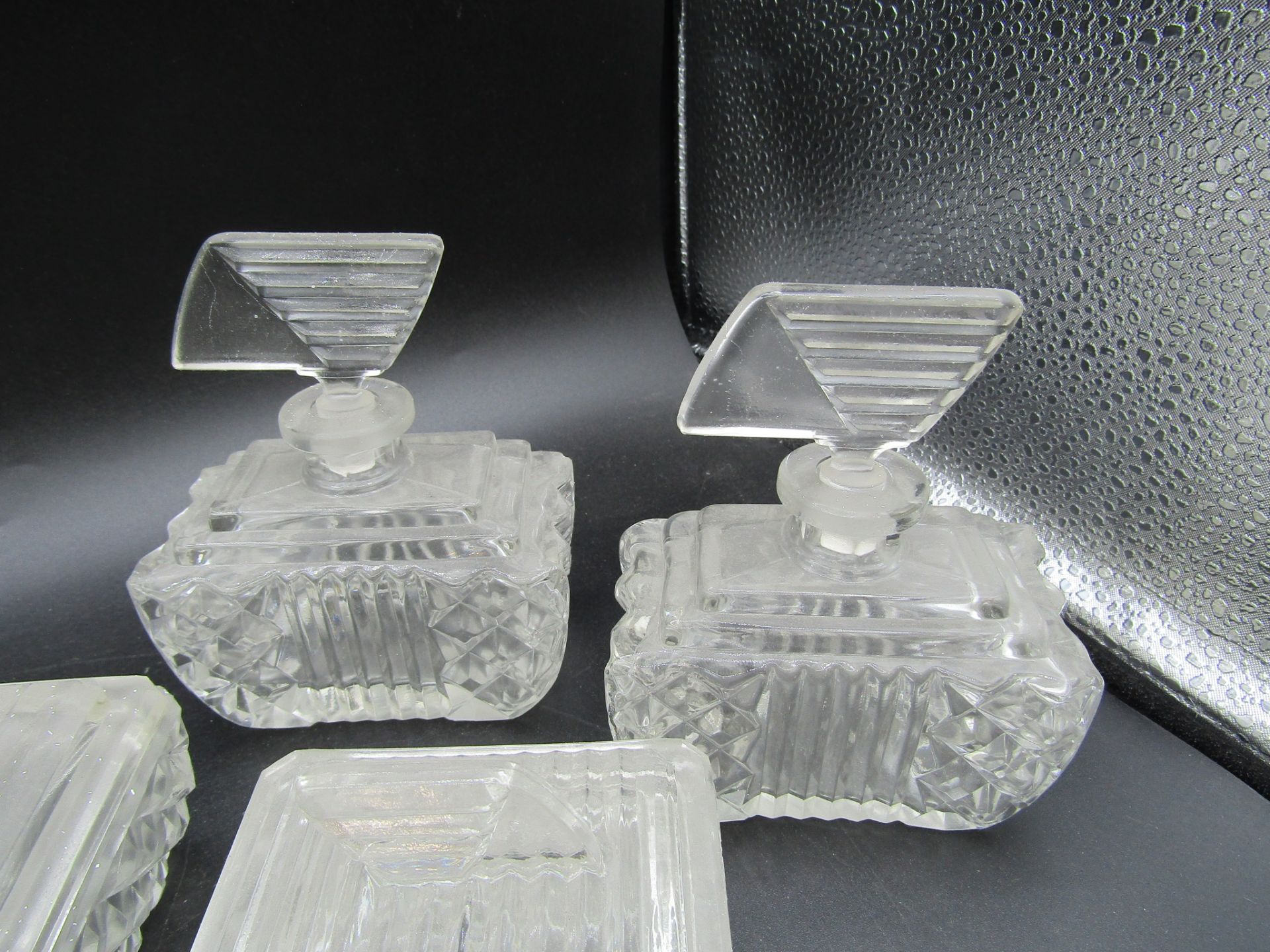 Art Deco glass dressing table set and other glassware - Image 6 of 7
