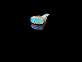 9ct yellow gold opal ring size S, 2.89g gross weight